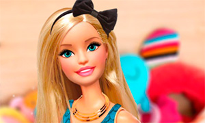 Игра для девочек: Макияж и одевалка кукол Барби