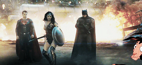 Лама Кузко подправляет кадр фильма Бэтмен против Супермена