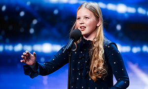Невероятно сильный голос 12 летней девочки Beau Dermott