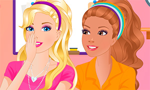 Игра для девочек: Безделье Барби в школе