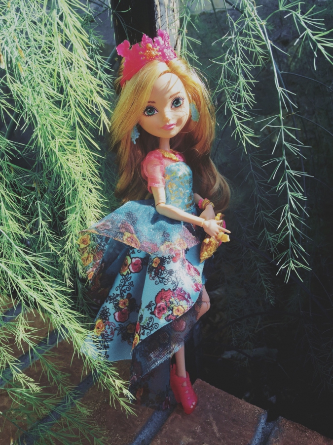 Очень красивая фотосессия для куклы Эшлин Эллы
