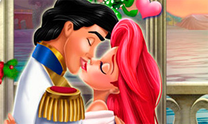 Игра: Поцелуй Ариэль и Эрика под омелой