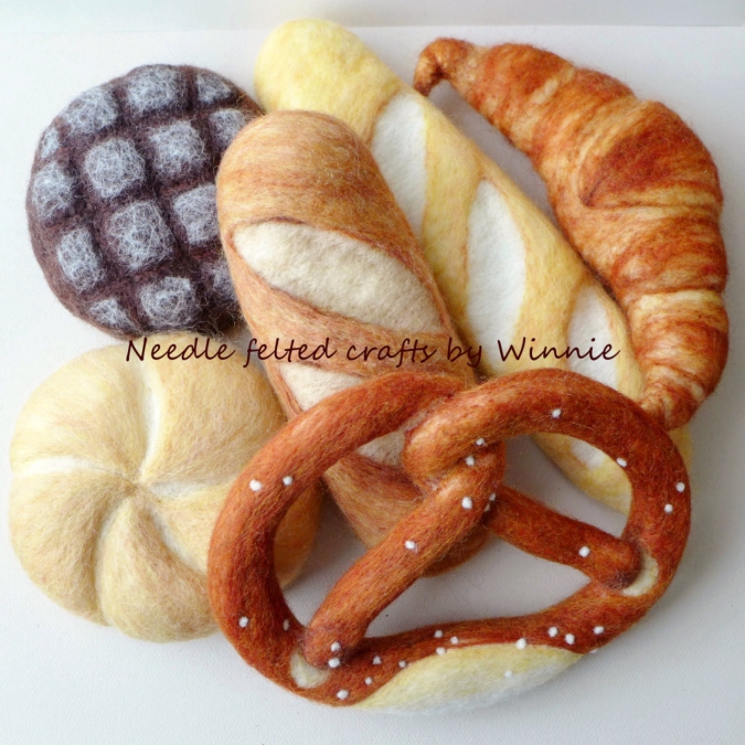 Еда или валяные игрушки?