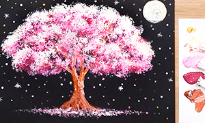 Как нарисовать цветущее дерево с помощью ватных палочек