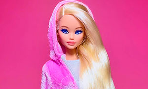 Барби Одиль в одежде Dream Besties Weekend Getaway Малибу